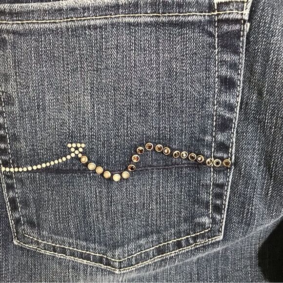 7 for All Mankind Roxanne Size 32 - Picture 9 of 9